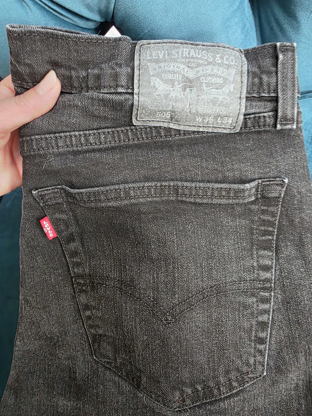 Levis straight leg